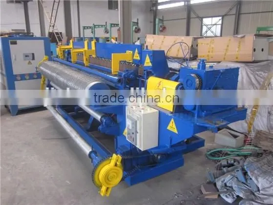 New Design Fence Welded Wire Mesh Making Machine Factory in China photo-3