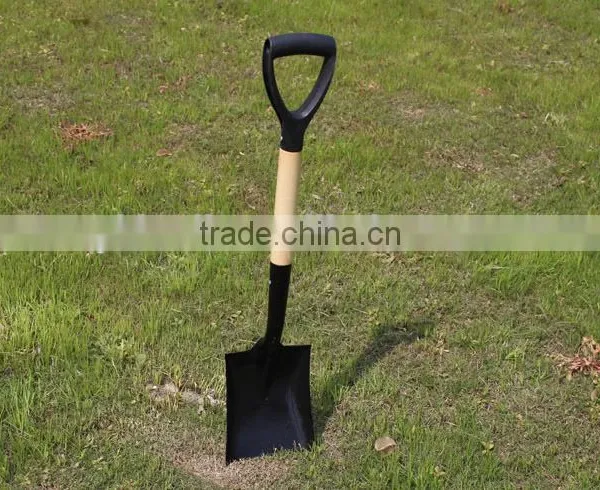 Hot Sale D Shape Agricultural Mini Wood Handle Garden Shovel photo-4