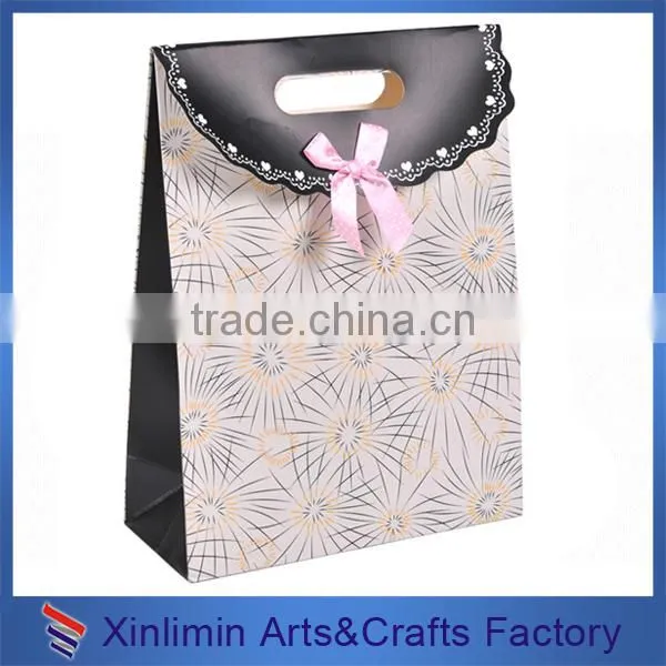 Customized Printed Luxury Promotional Paper Shopping Bag With Handle photo-5