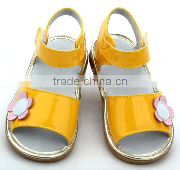 2012 NEW CHILDREN SANDALS photo-3