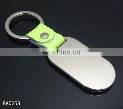 Die Casting Metal Keychain Blanks With Soft Enamel Logo Key Holder photo-2