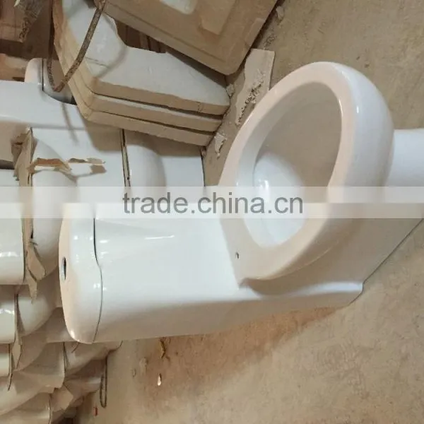 China Raindrop Shape in the Watertank High Quality One Piece Toilet photo-3