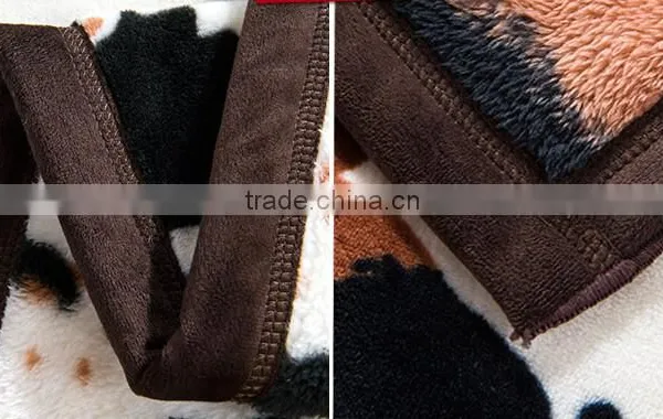 Cute Cow Pattern Coral Fleece Blanket photo-4