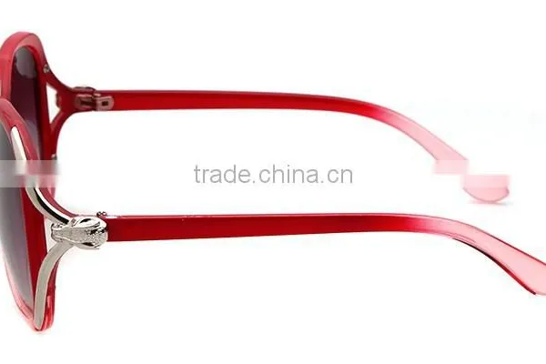 2015 Wholesale Italy Designer Replica Sunglasses Promotion Sun Glass photo-3