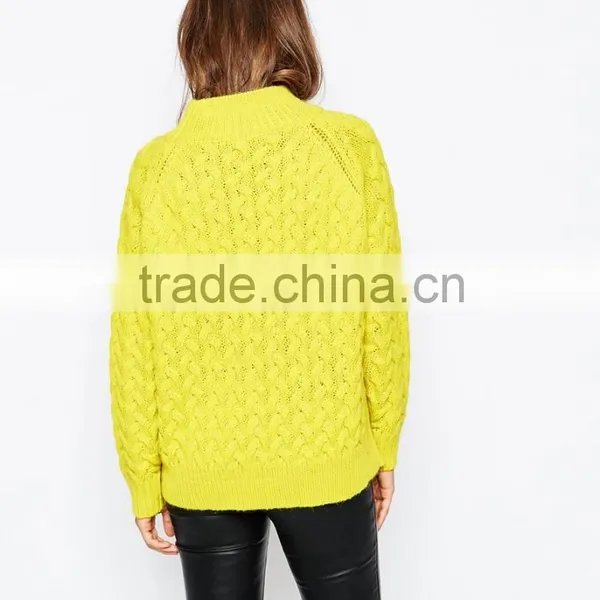 Women Acrylic and Wool Knit Chunky Sweater photo-3