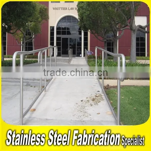 Modern Design Stainless Steel Decorative Outdoor Free Standing Handrails photo-3