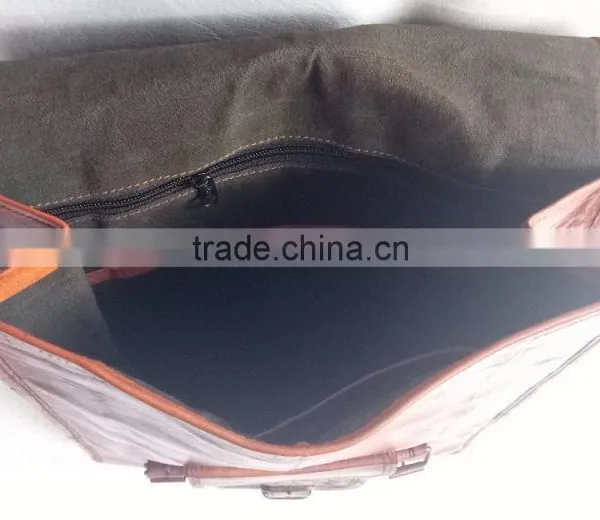Handmade Vintage Full Flap Pure Goat Leather Travel Bag photo-3