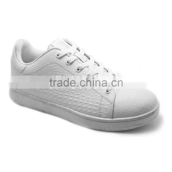 Brand Leather Sneaker Shoe Factory Surplus Stock for Man photo-2