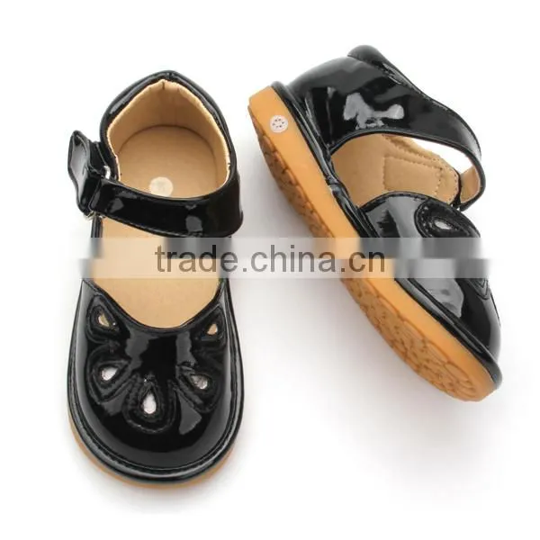 Hot Selling Baby Shoes in Bulk Squeaky Black Children's Shoes photo-3