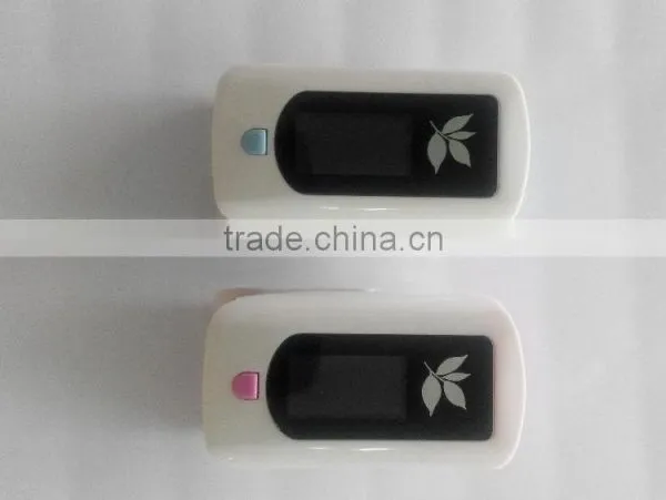 Fingertip Pulse Oximeter /Temperature Measuring Instrument photo-4