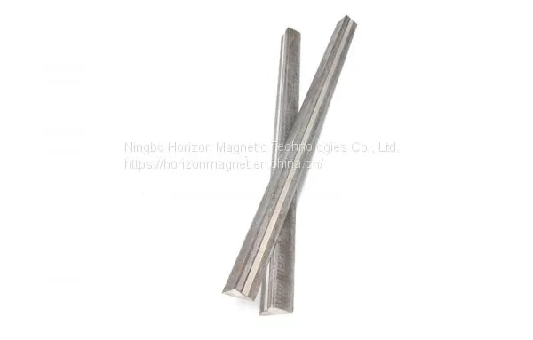 Magnetic Steel Triangle Chamfer