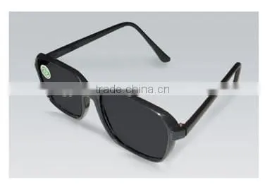 2016 New Design Hot Selling Industrial Safety Glasses