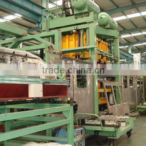 Vacuum Forming Machine