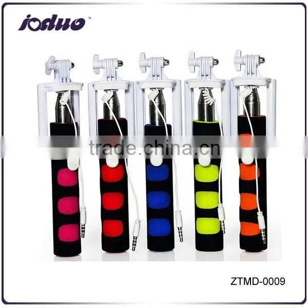 2015 Fashion EXtendable Selfie Stick With Wire For Cell Phone