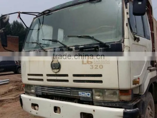 Used Nissan V8 Truck photo-2