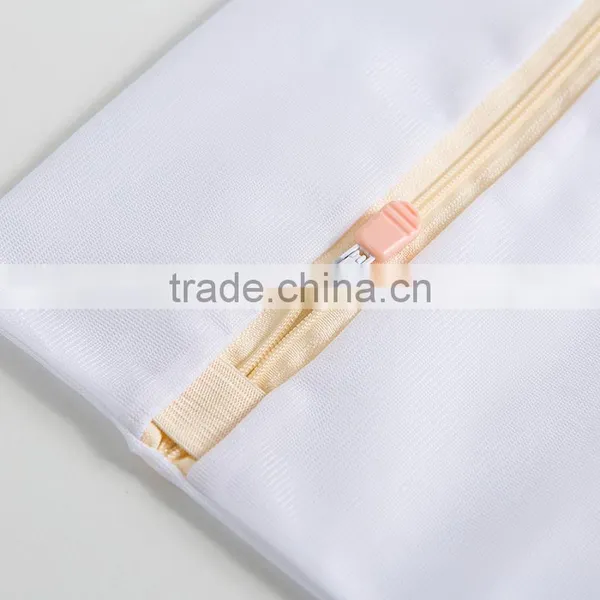Hot Sale Portable Travel Bra Mesh Amazon Portable Washing Bag photo-3