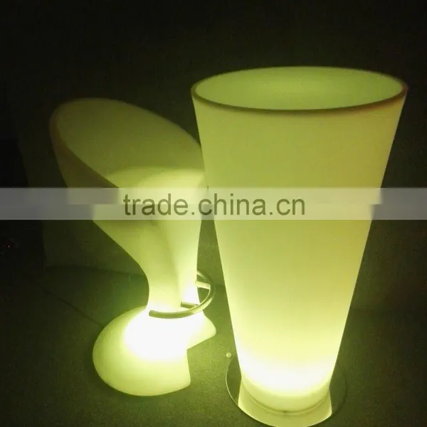 Fashion Commercial Beautiful Lighitng Plastic High LED Bar Stools With 16 Colors Change by Remote Control photo-4