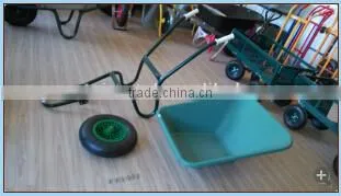 150KG Loading Europe Plastic Bucket Tray Garden Tools Wheelbarrow WB6424S photo-3