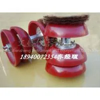 Steel Brush Cleaning Pig