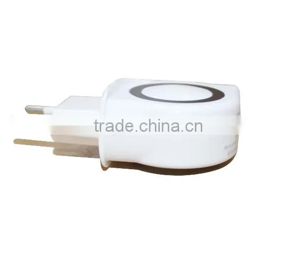 Mobile Phone Accessories Factory Price Wall Charger Made in China Used in Europe photo-4