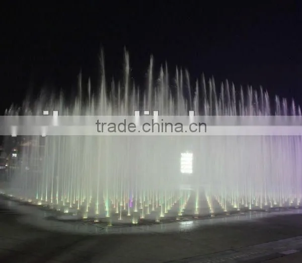 Fountain Built on Square / Square Fountain