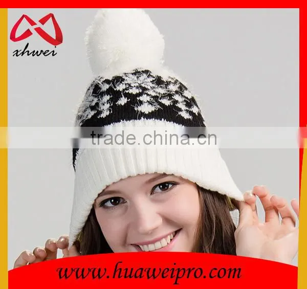 Trendy Animal Fur Ball Hat Fluffy Raccoon Pom Poms Knit Hat Jacquard Beanies photo-5