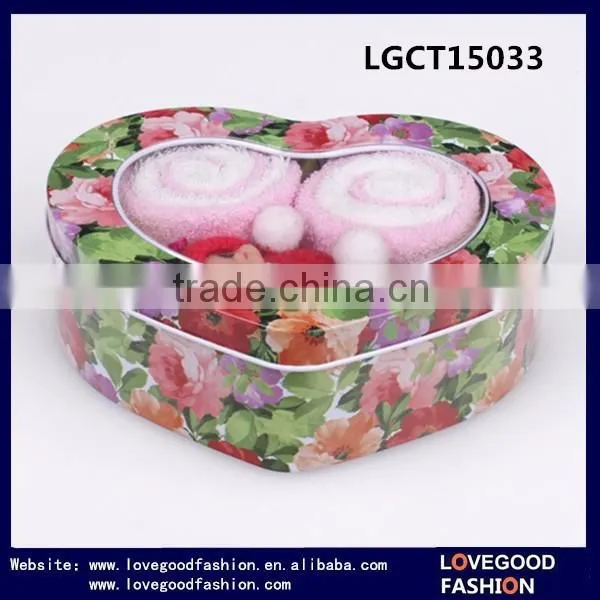 Heart Shape Rose Printing Tinplate Box Packing Wedding Souvenir Cake Towels Set