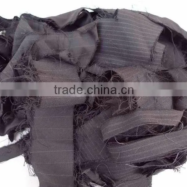 Worsted Wool Waste Clips/threads and Selvadges photo-2