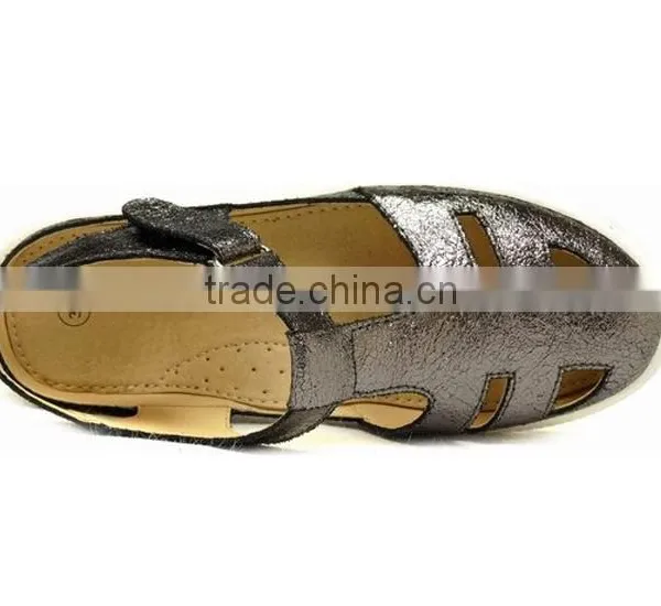 2016 Summer Beautiful Shiny Kids Closed Shoes Sandals With Flat Sole photo-2