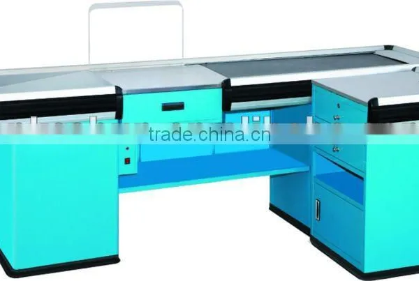 Checkout Counter With Belt