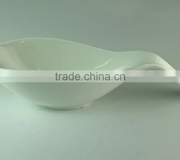 Heat Resistance Unique Spoon Shape Ceramic Soup Bowl Serving Bowls For Hotel Restaurant Use photo-2