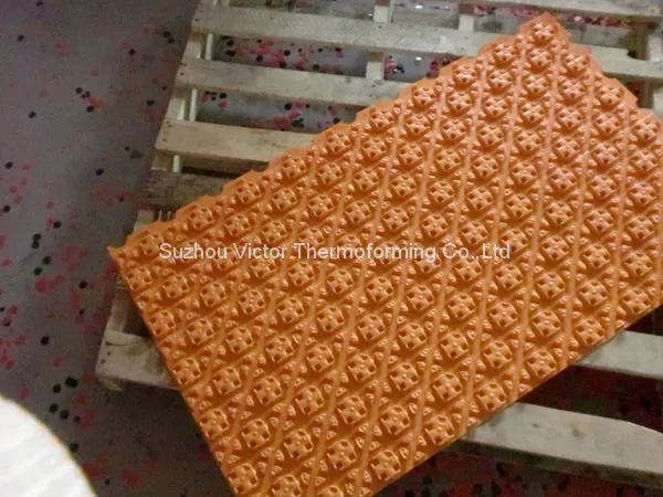 Black Safety China Supplier Underfloor PP Heating Panel photo-2