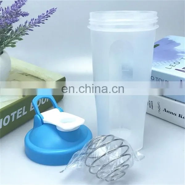 Amazon Sells 600ml Sports Water Bottle Plastic Portable Drinking Cup Shaker Outdoor Travel Water Bottle photo-2