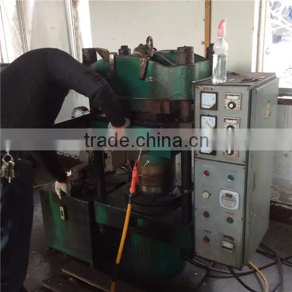 Save Electricity Environmental Protection Vulcanizing Machine/Glue for Tile Vulcanizing Machine photo-4