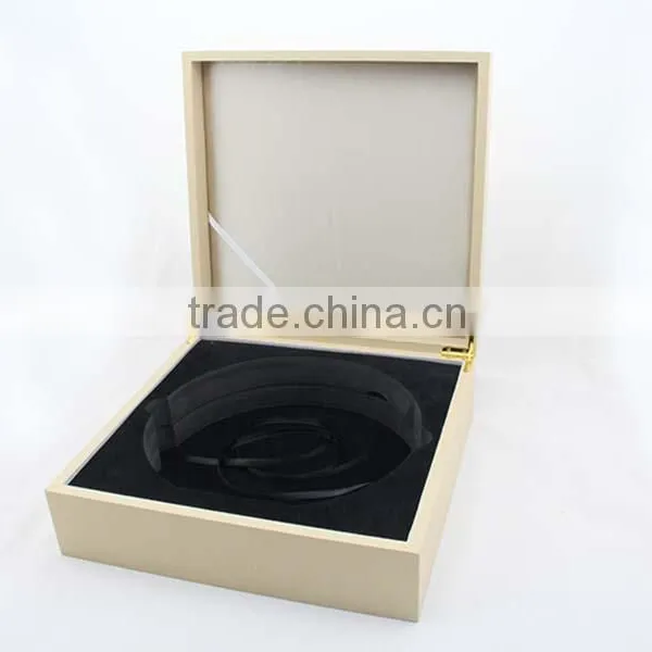 High-end Wooden Jewelry Box With Matt and Foam