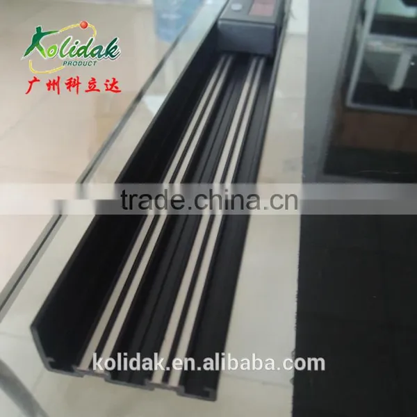 China Guangzhou L Shape TPE Co-extrusion Guide Rail Plastic Profile photo-3