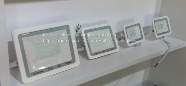 Ultra-thin flood light 100W