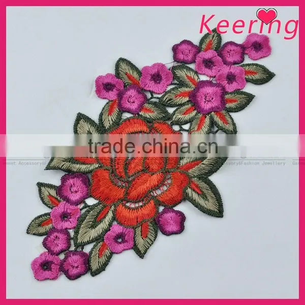 Handmade Custom Flower Embroidery Pattern Patch for Dress Decoration photo-3