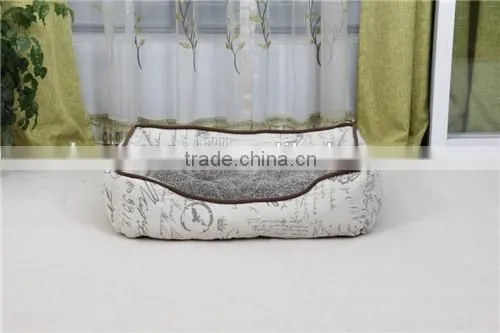 Durable &Breathable Dog Bed Linen Fabric With Vintage Printing Square Style photo-2