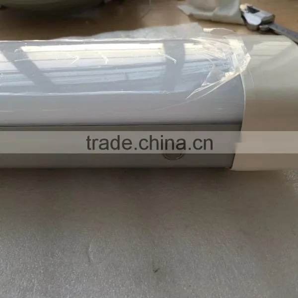 Customized Built-in Switch 600mm 20W LED Linear Light photo-3