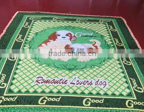 Velvet Bedsheet With 3 Side Frigne Manufacturer