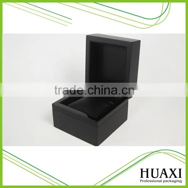 High Quality Matt Black Wooden Watch Box photo-5