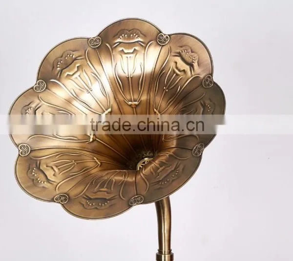 2016 New European Style Antique Gramophone for Sale With Wooden Host photo-6