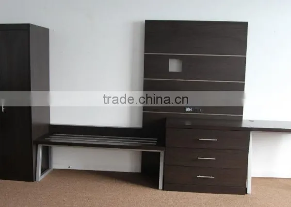 Holiday Inn Formula Blue Luggage Bench Hotel Furniture photo-3