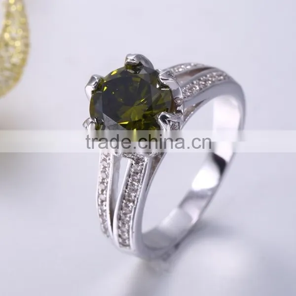 Silver Diamond Wedding Ring Silver Ear Ring photo-2