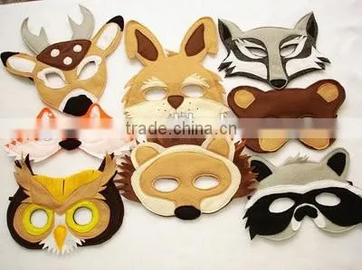 Decorative Ornaments on Santa Trees, Face Mask photo-3