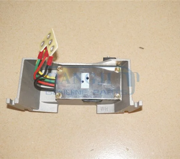 Hot Sale Good Quality Replacement Alternator Regulator 24V 8RL3023C Bus Parts photo-5