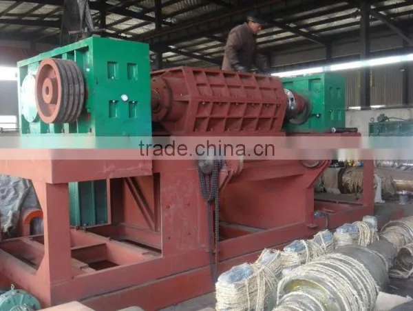 Radial Waste Tire Shredder Machine With 2000kg/h Capacity Tire Shredding Machine Tire Cutting Tool photo-2