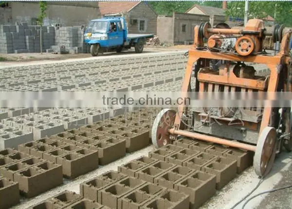 QMY4-45 Mobile Brick Making Machine Egg Layer Type Hollow Block Making Machine for Small Scale Industries photo-3