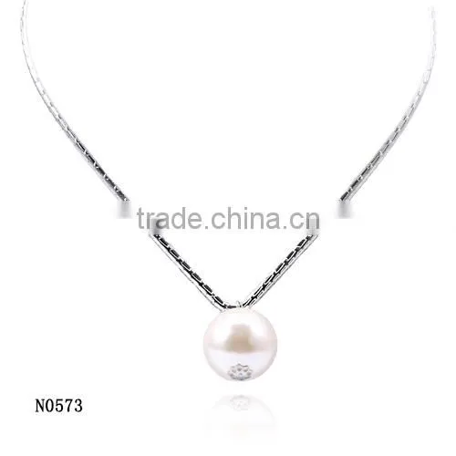 Latest Beautiful Wholesale Silver Chain Big Pearl Classical Style Elegant Necklace photo-2